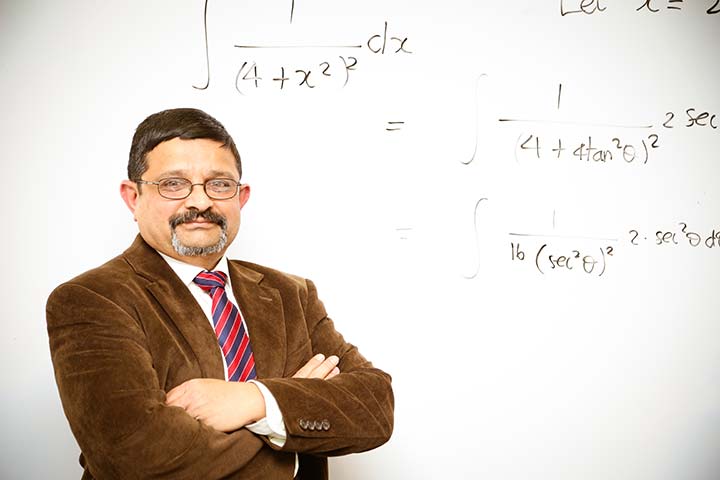 Featured image for post: A Heart for Mathematics…and Physics: Dr. Murali Ranganathan